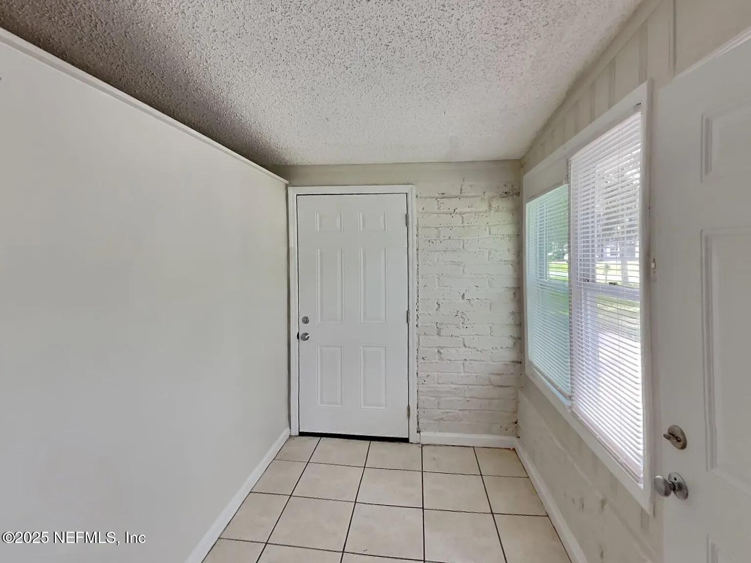 7045 ROLLO Road