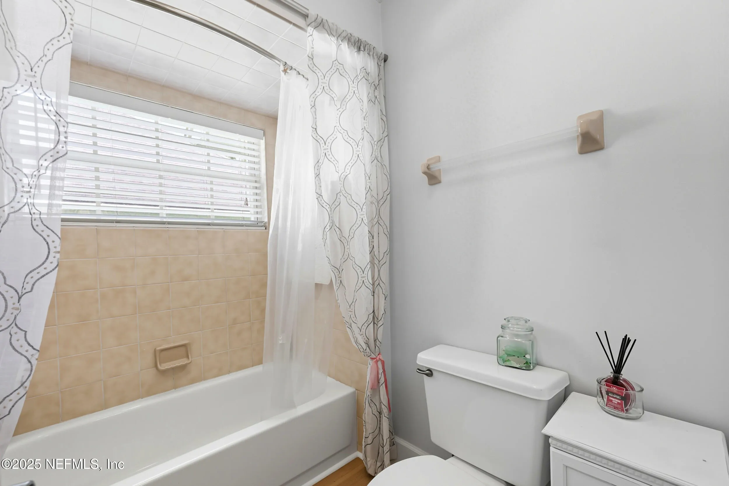 Ponte Vedra Beach, Florida, 32082, United States, 5 Bedrooms Bedrooms, ,4 BathroomsBathrooms,Residential,Active,1959893