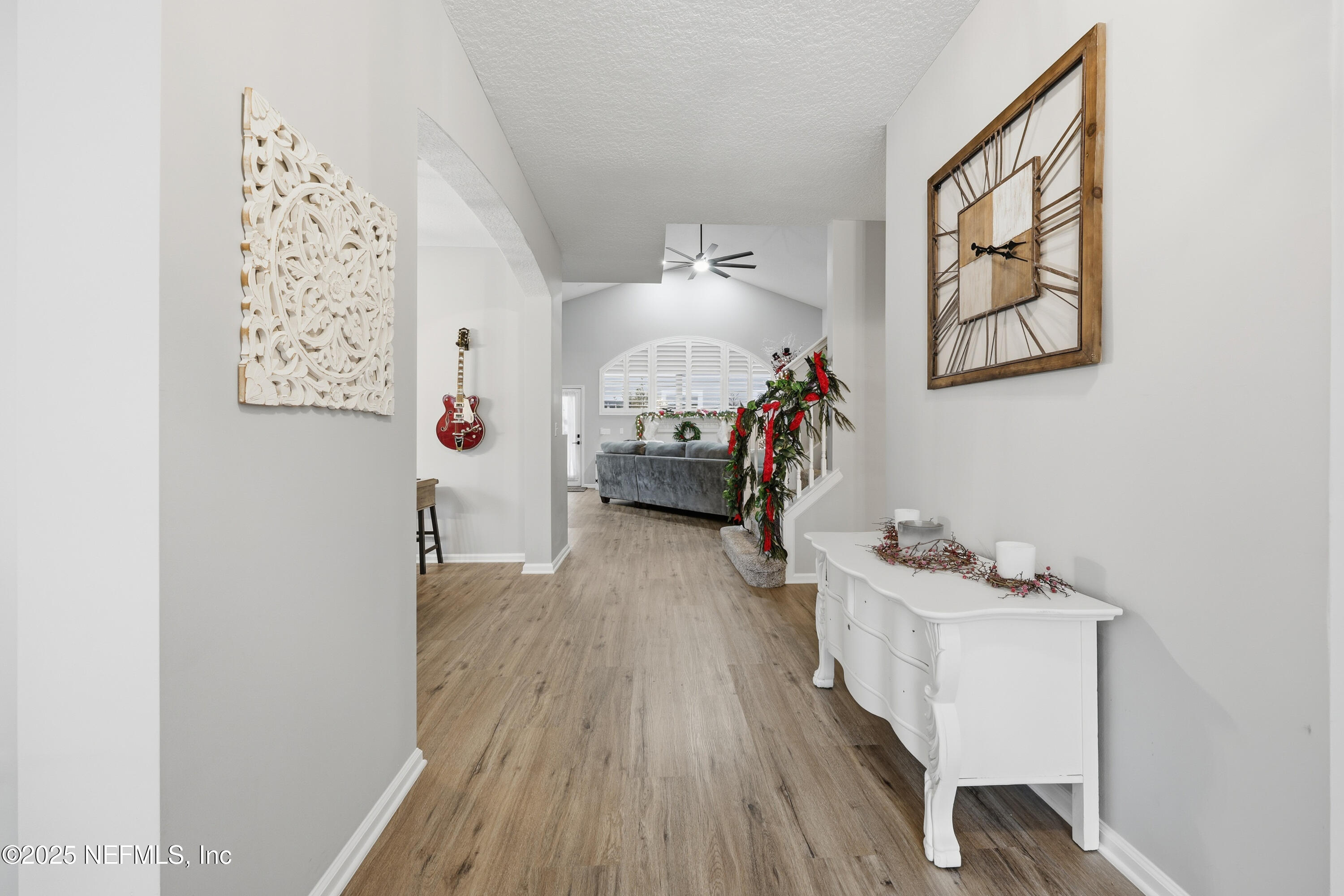 2301 COUNTRY SIDE Drive