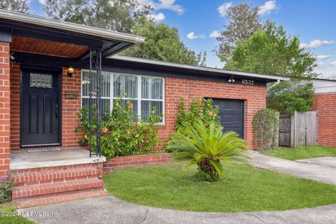 A home in Jacksonville