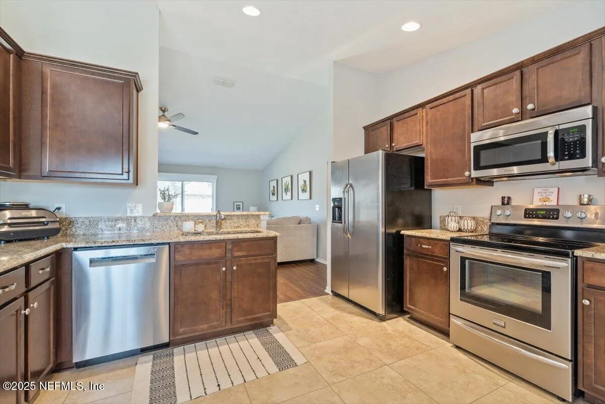 Jacksonville, Florida 32224, United States, 3 Bedrooms Bedrooms, ,2 BathroomsBathrooms,Residential,Pending,5831