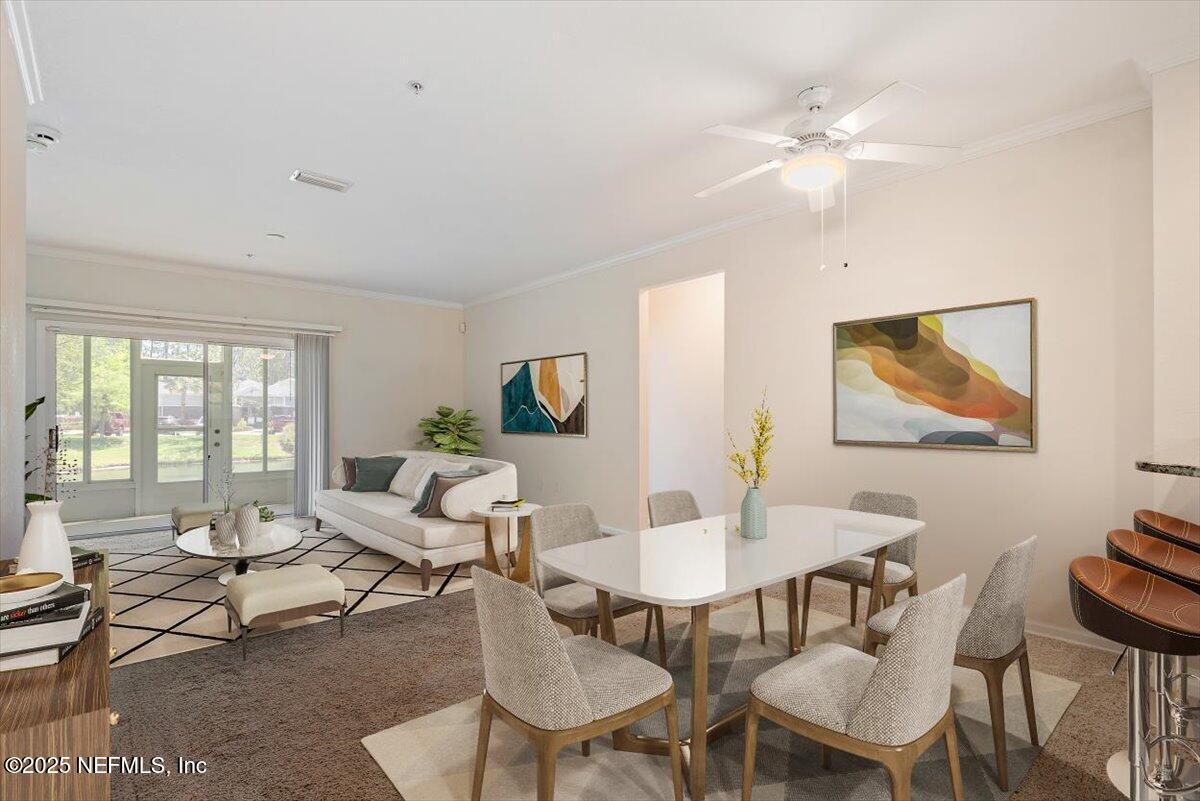 195 BAYBERRY Circle 806