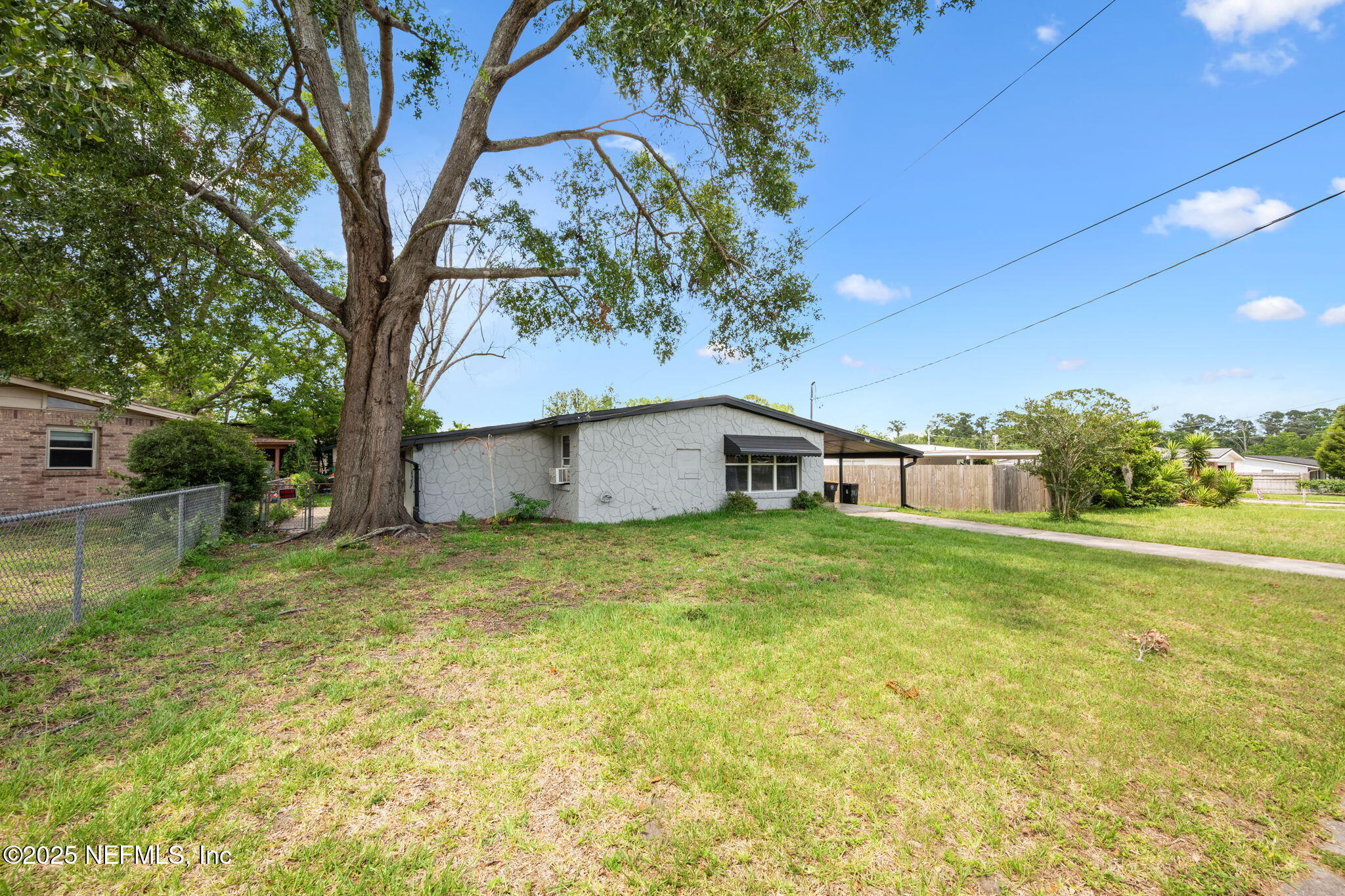 7661 VALE Drive