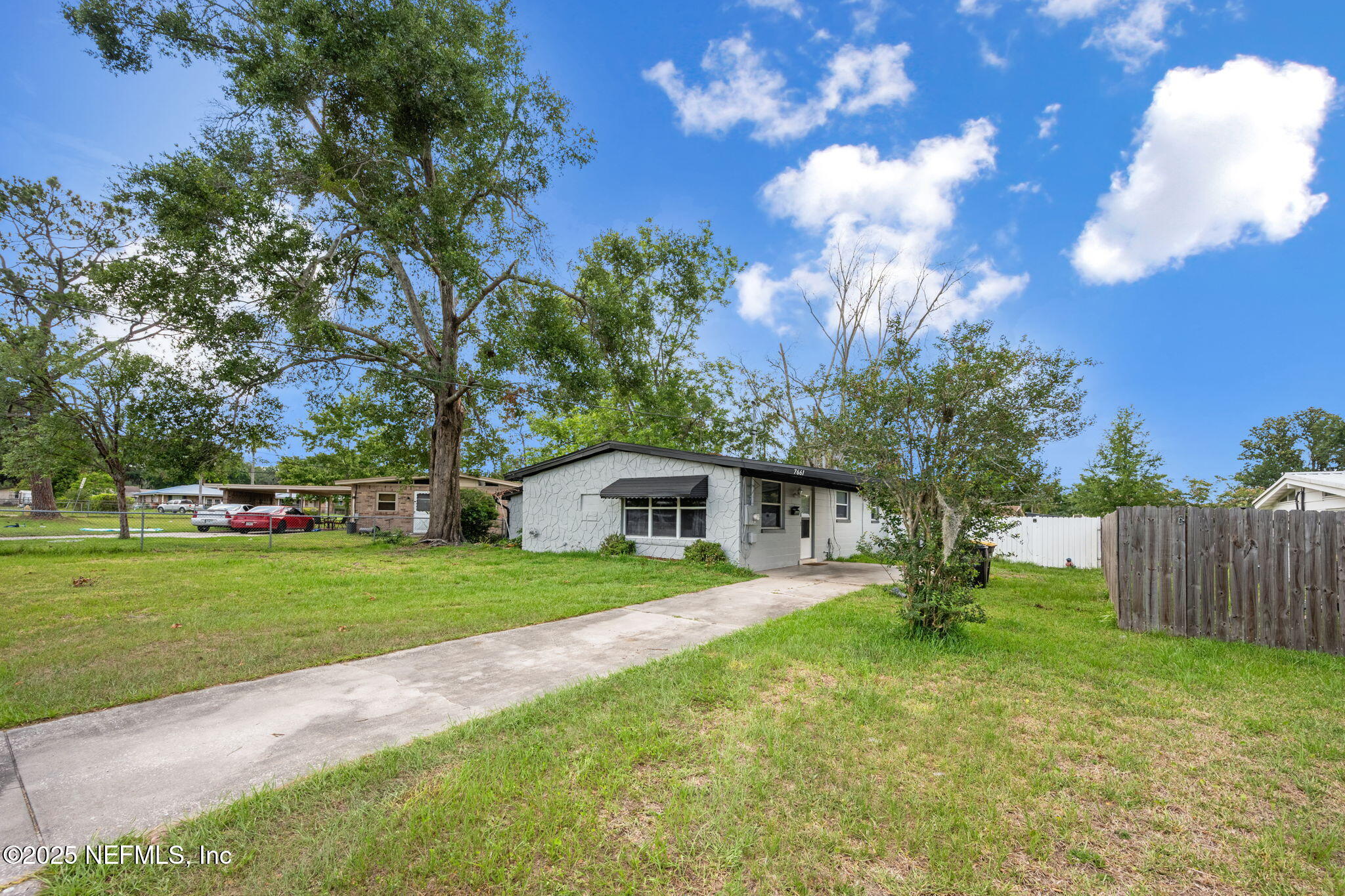 7661 VALE Drive