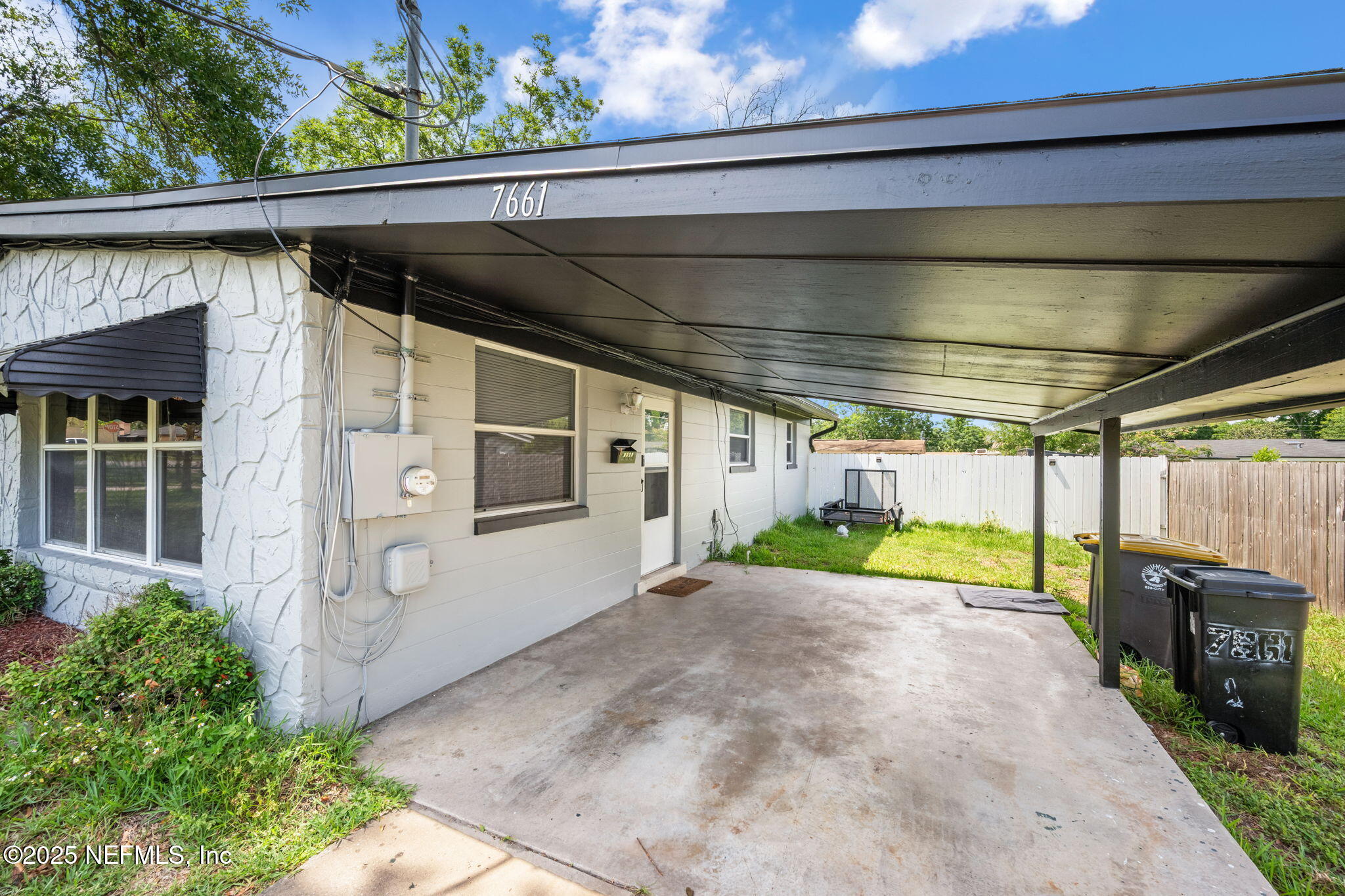 7661 VALE Drive