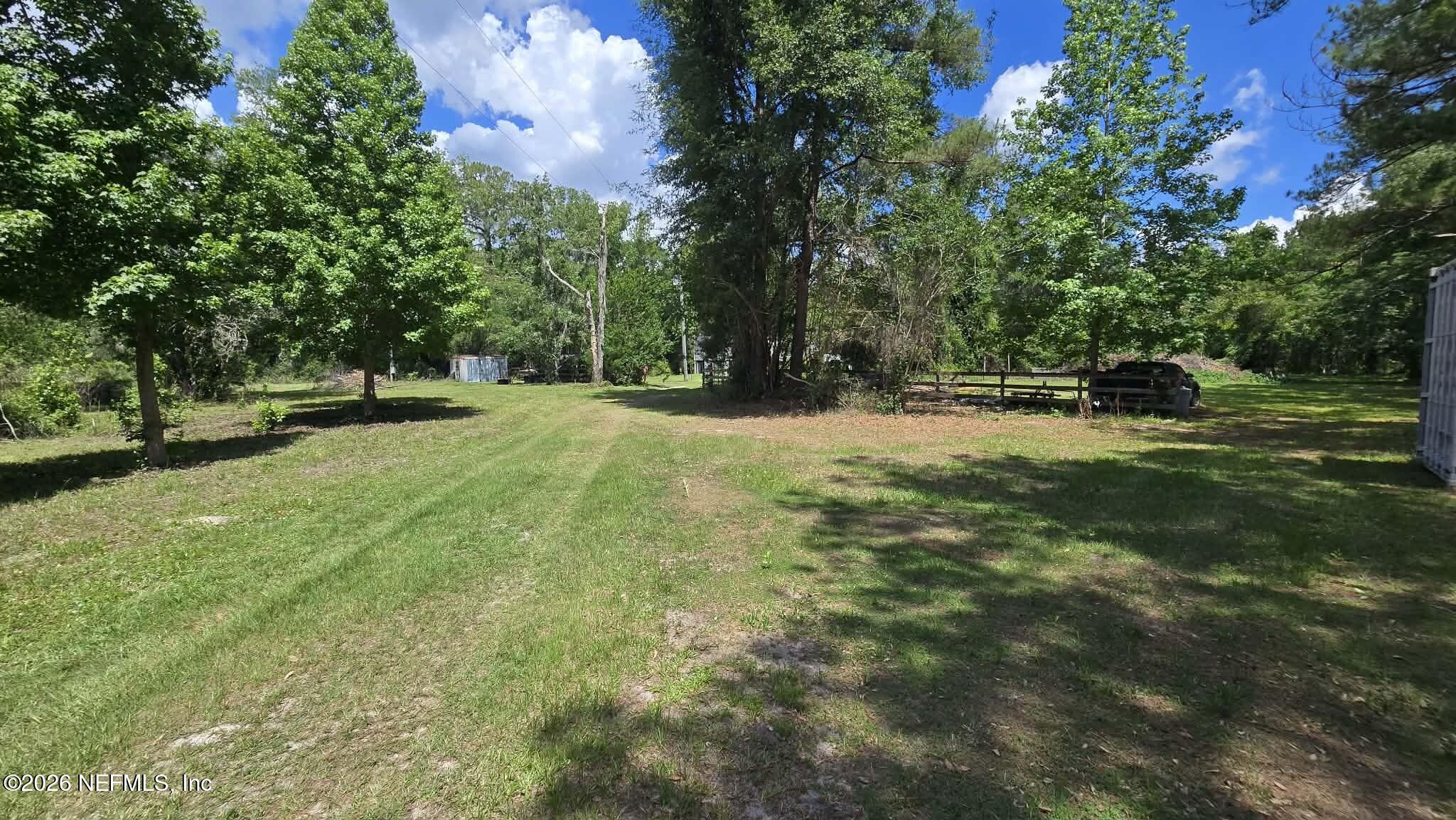 3923 SKIPPER Road
