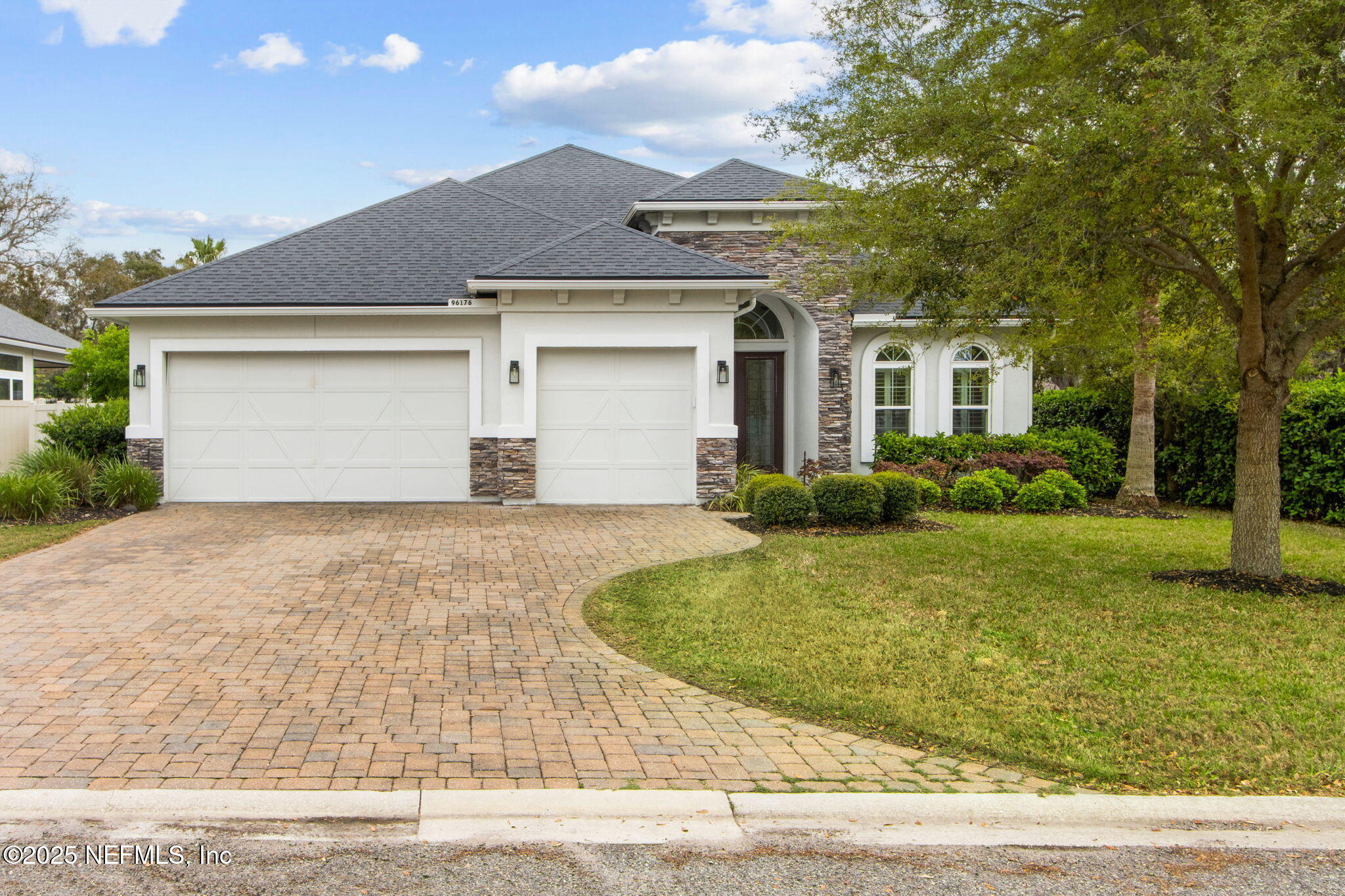 96176 OCEAN BREEZE Drive