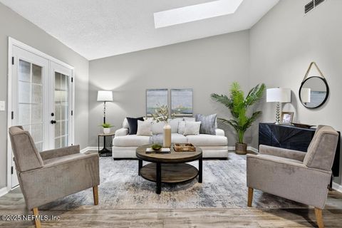 2268 CYPRESS LANDING Drive Jacksonville FL 32233