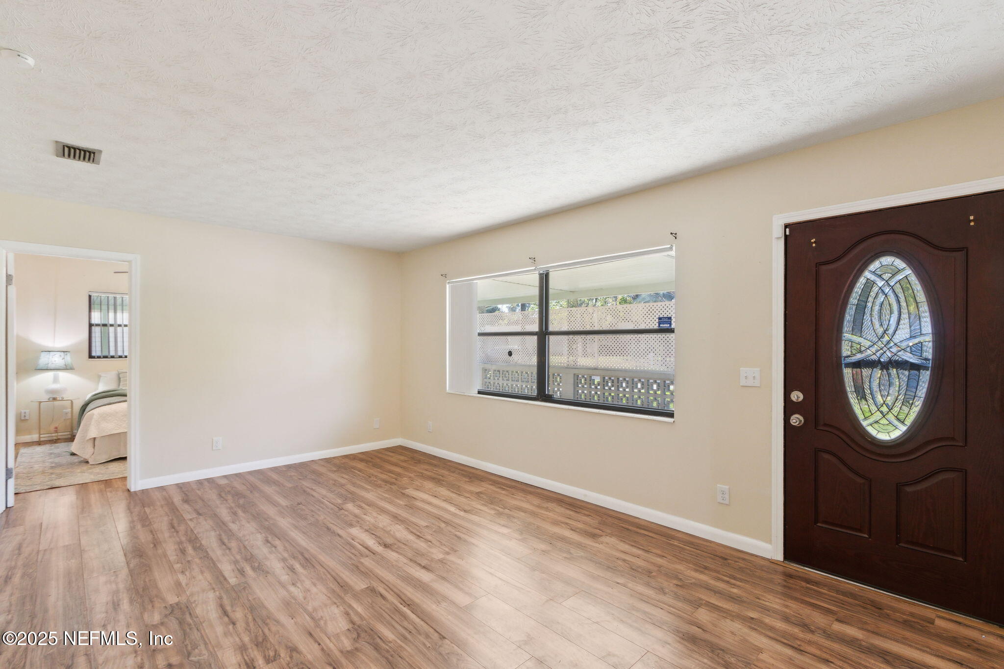 7245 ZAPATA Drive