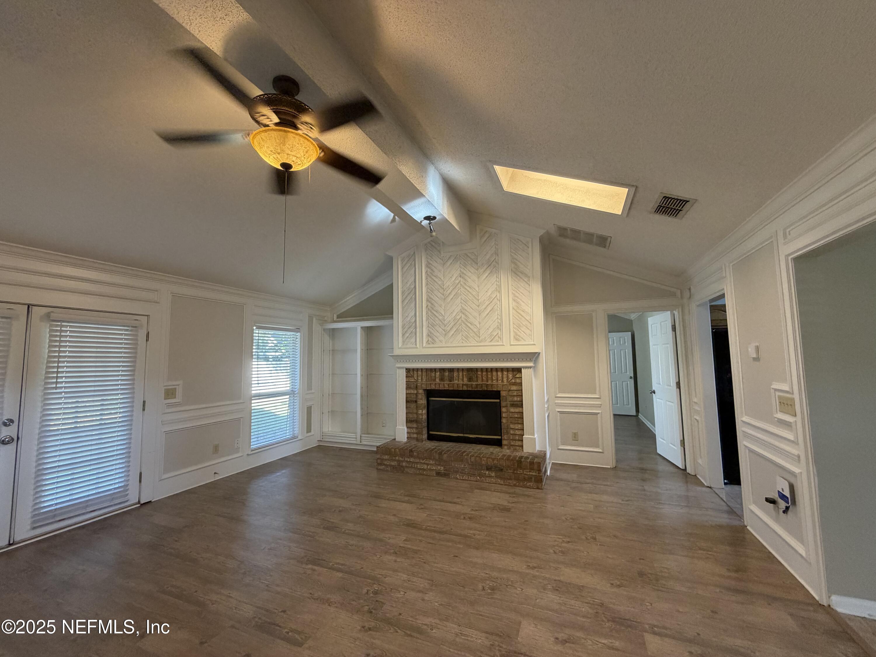 1918 BELLE ANGELINE Court