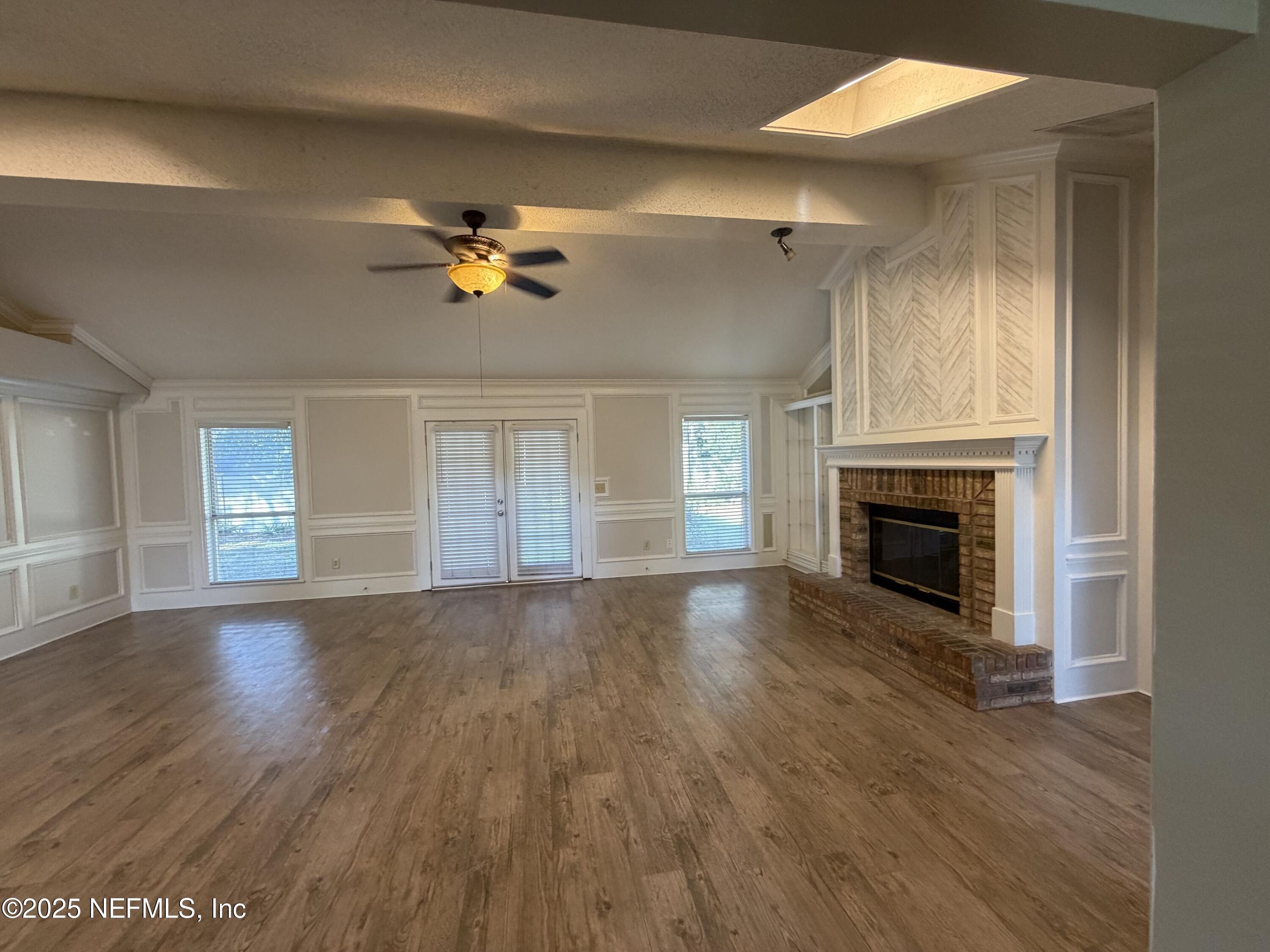 1918 BELLE ANGELINE Court