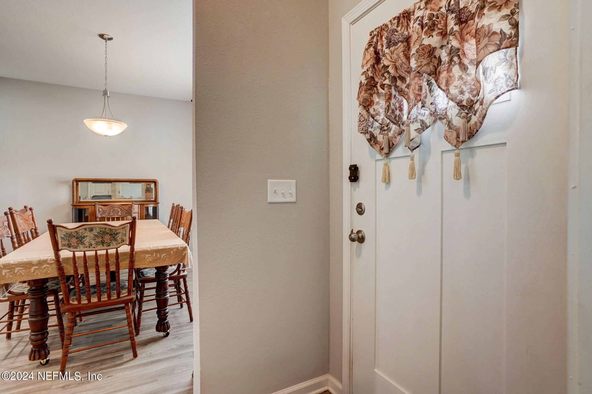 1426 LAKE SHORE Boulevard