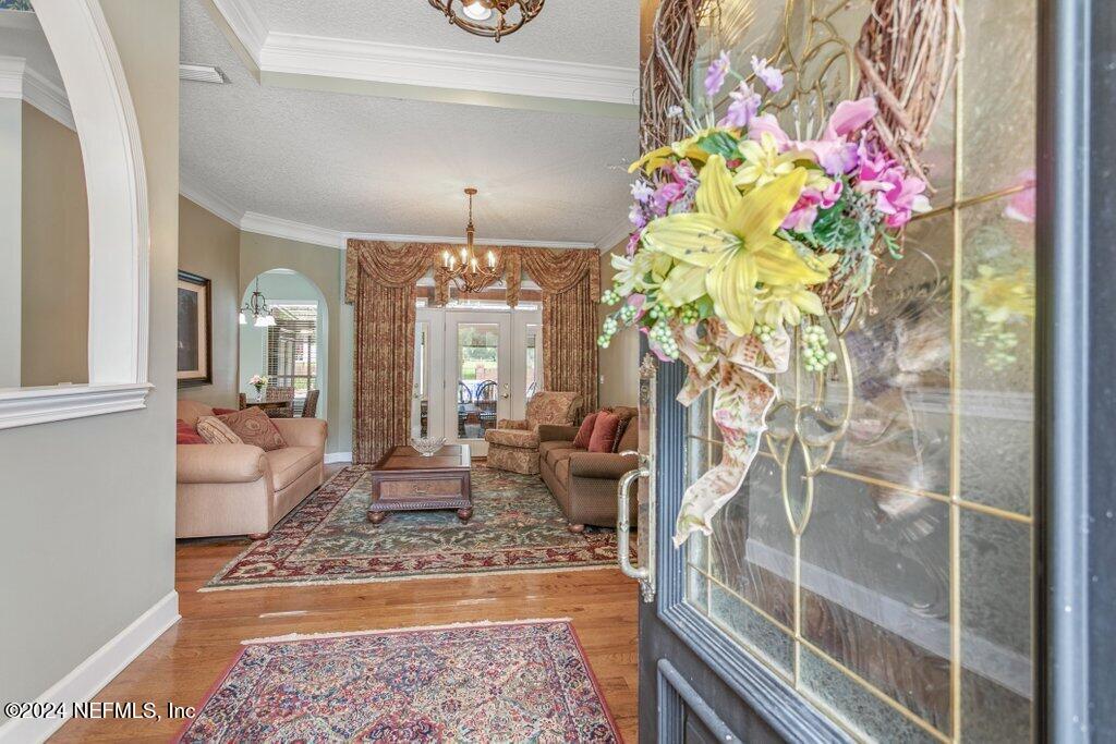 7436 WOODLAWN Road