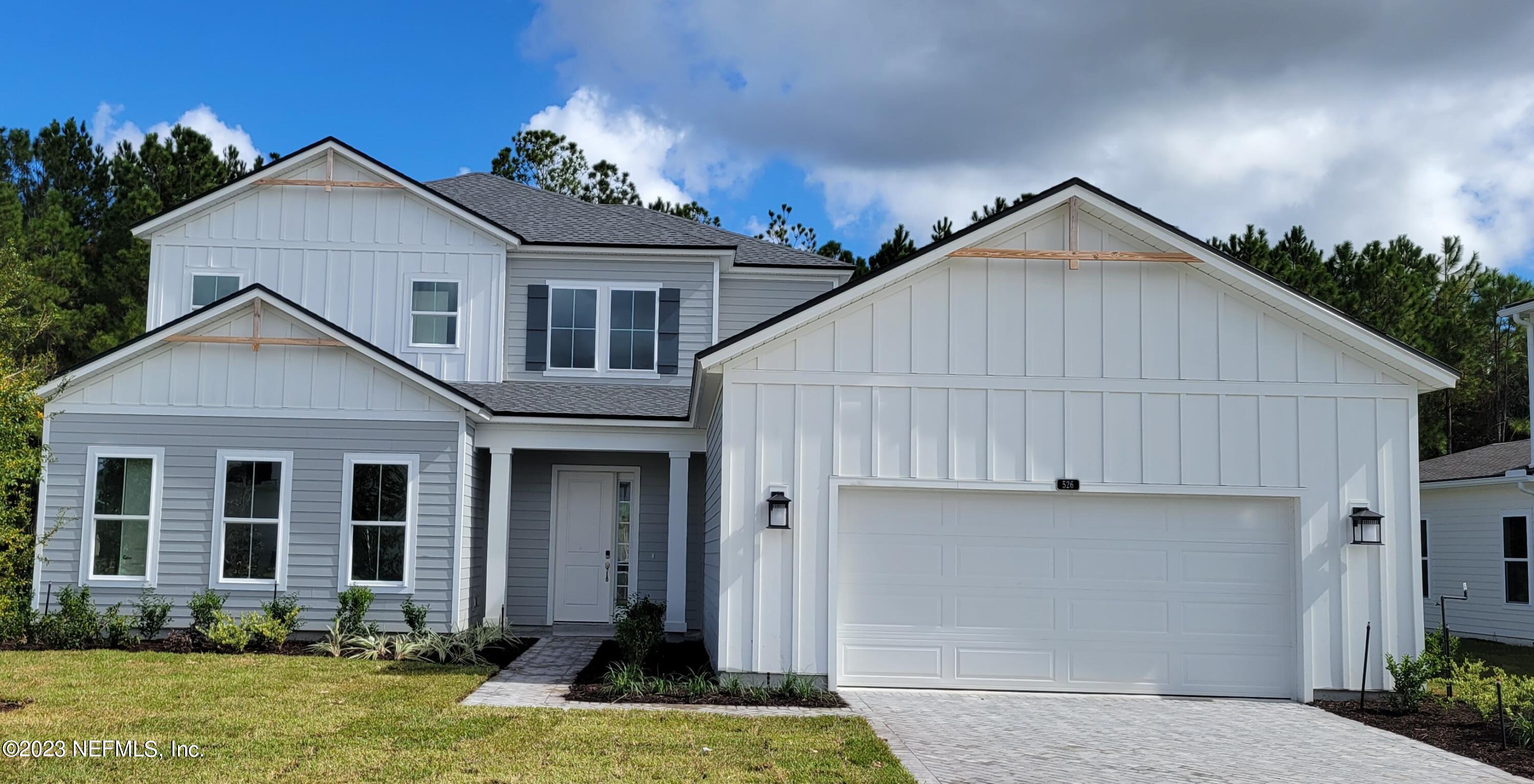 St Johns, FL home for sale located at 526 HILLENDALE Circle, St Johns, FL 32259
