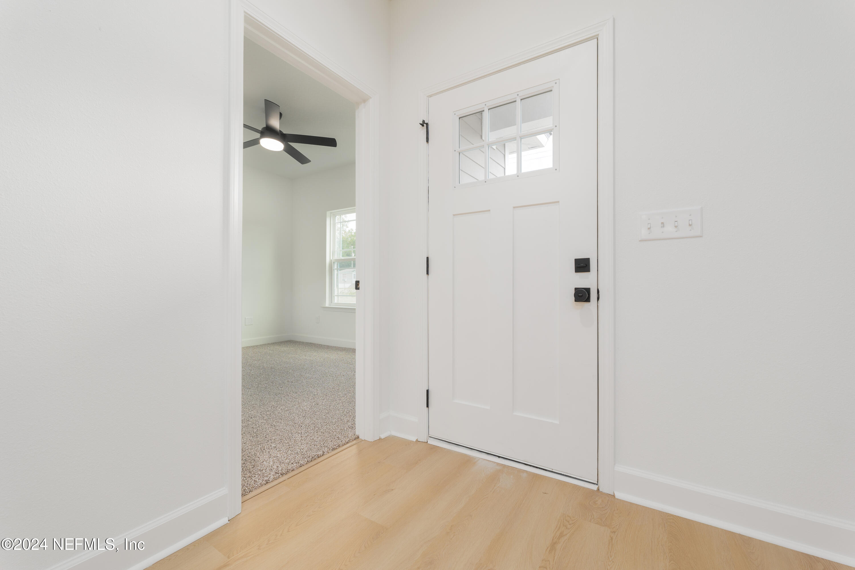 5545 BUZZIE Lane