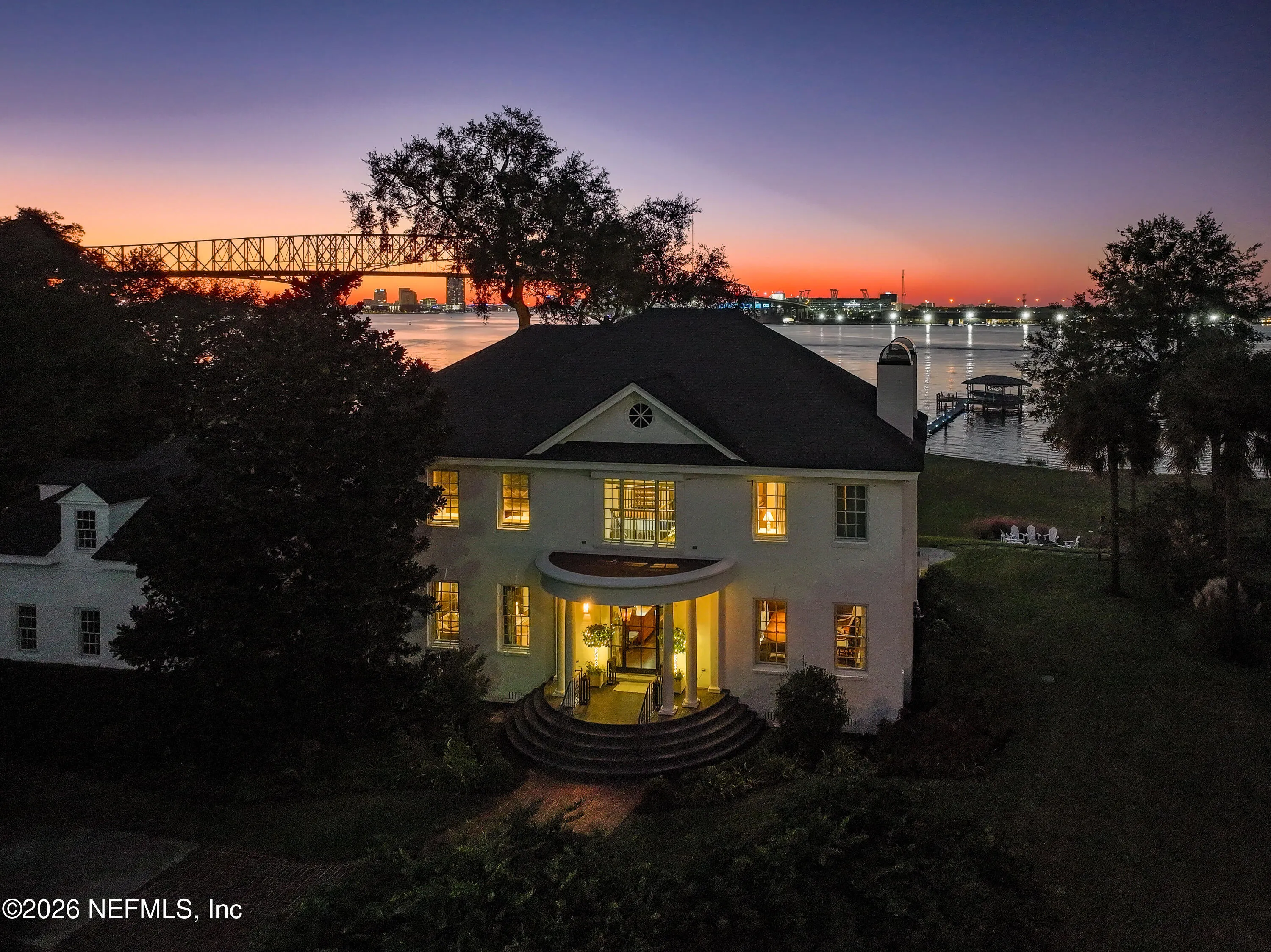Jacksonville, Florida, 32207, United States, 5 Bedrooms Bedrooms, ,6 BathroomsBathrooms,Residential,Active,2044102