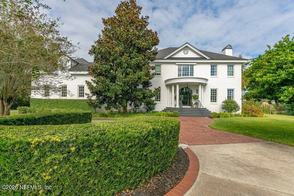 Jacksonville, Florida, 32207, United States, 5 Bedrooms Bedrooms, ,6 BathroomsBathrooms,Residential,Active,2044102