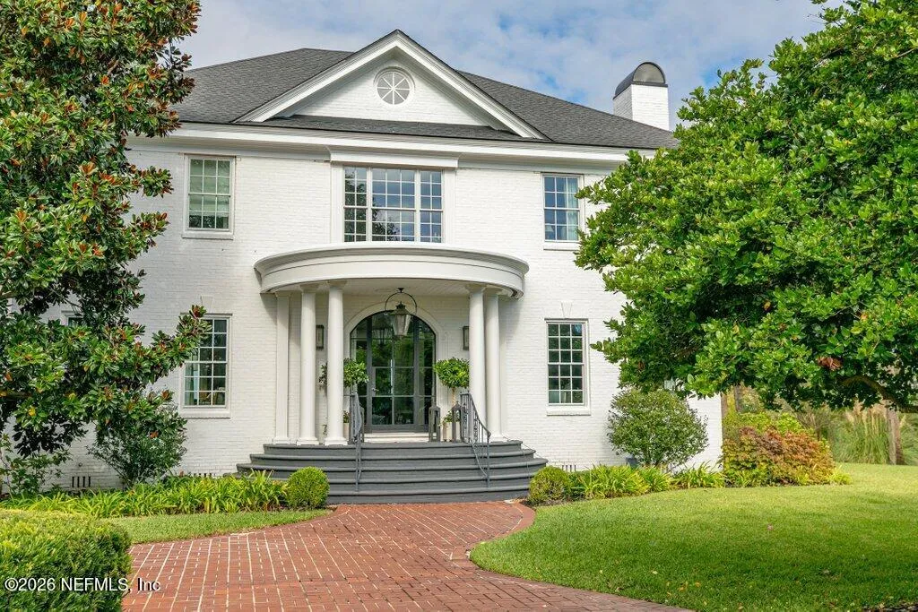 Jacksonville, Florida, 32207, United States, 5 Bedrooms Bedrooms, ,6 BathroomsBathrooms,Residential,Active,2044102