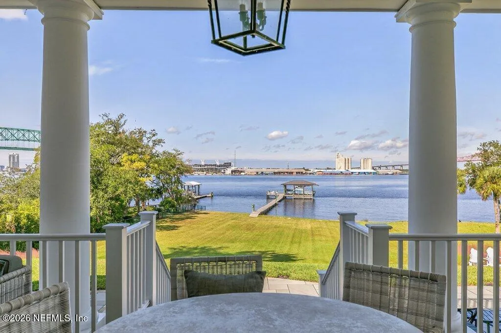 Jacksonville, Florida, 32207, United States, 5 Bedrooms Bedrooms, ,6 BathroomsBathrooms,Residential,Active,2044102