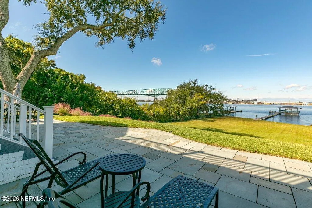 Jacksonville, Florida, 32207, United States, 5 Bedrooms Bedrooms, ,6 BathroomsBathrooms,Residential,Active,2044102