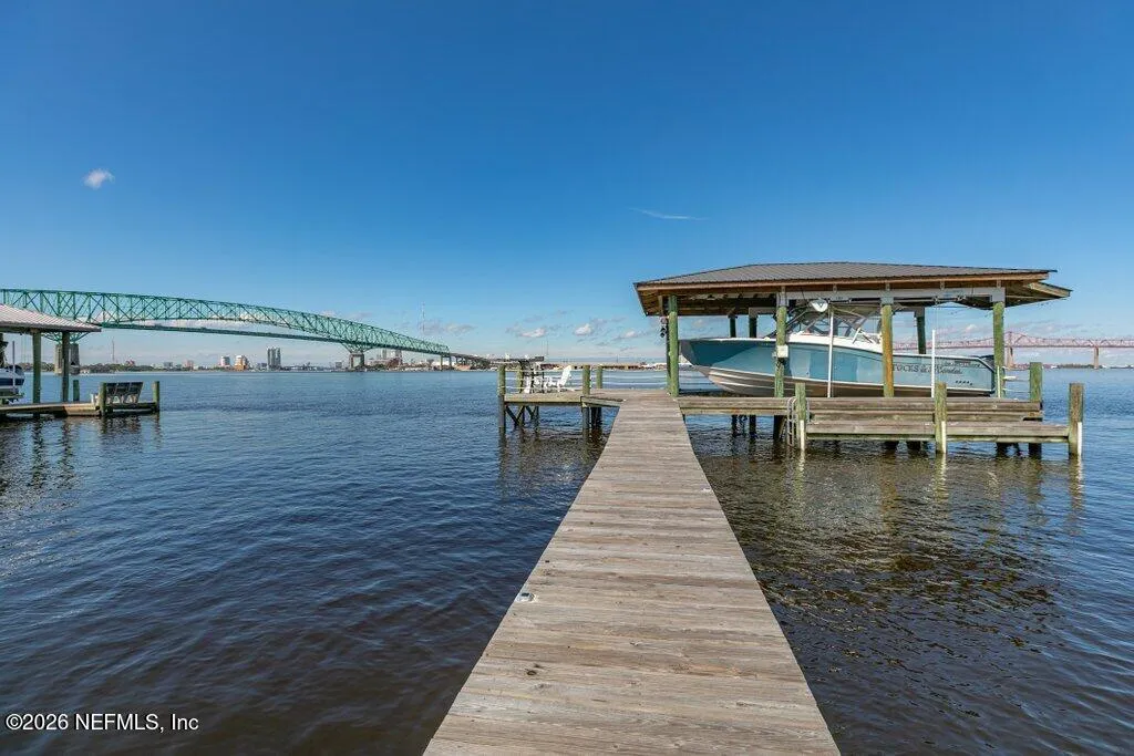 Jacksonville, Florida, 32207, United States, 5 Bedrooms Bedrooms, ,6 BathroomsBathrooms,Residential,Active,2044102