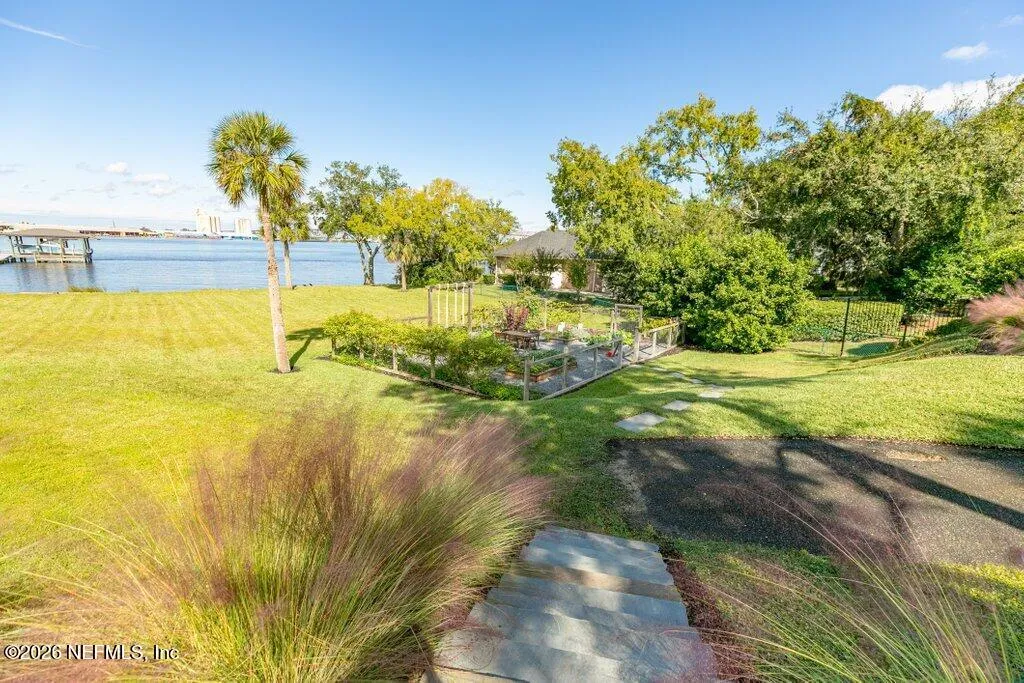 Jacksonville, Florida, 32207, United States, 5 Bedrooms Bedrooms, ,6 BathroomsBathrooms,Residential,Active,2044102