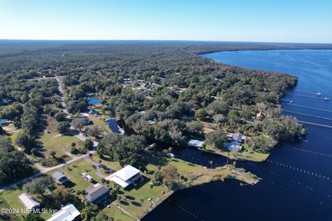 A home in Salt Springs