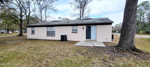 A home in Middleburg