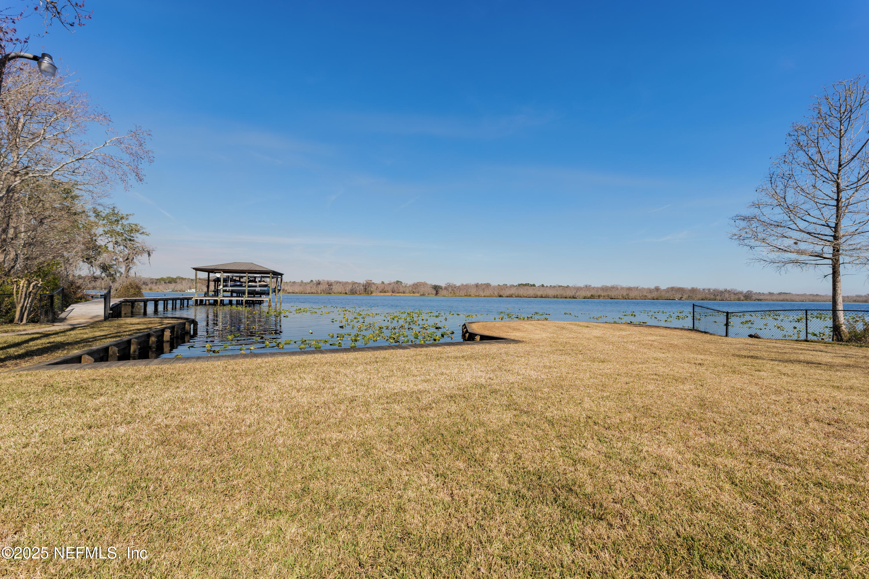 2111 BISHOP ESTATES Road