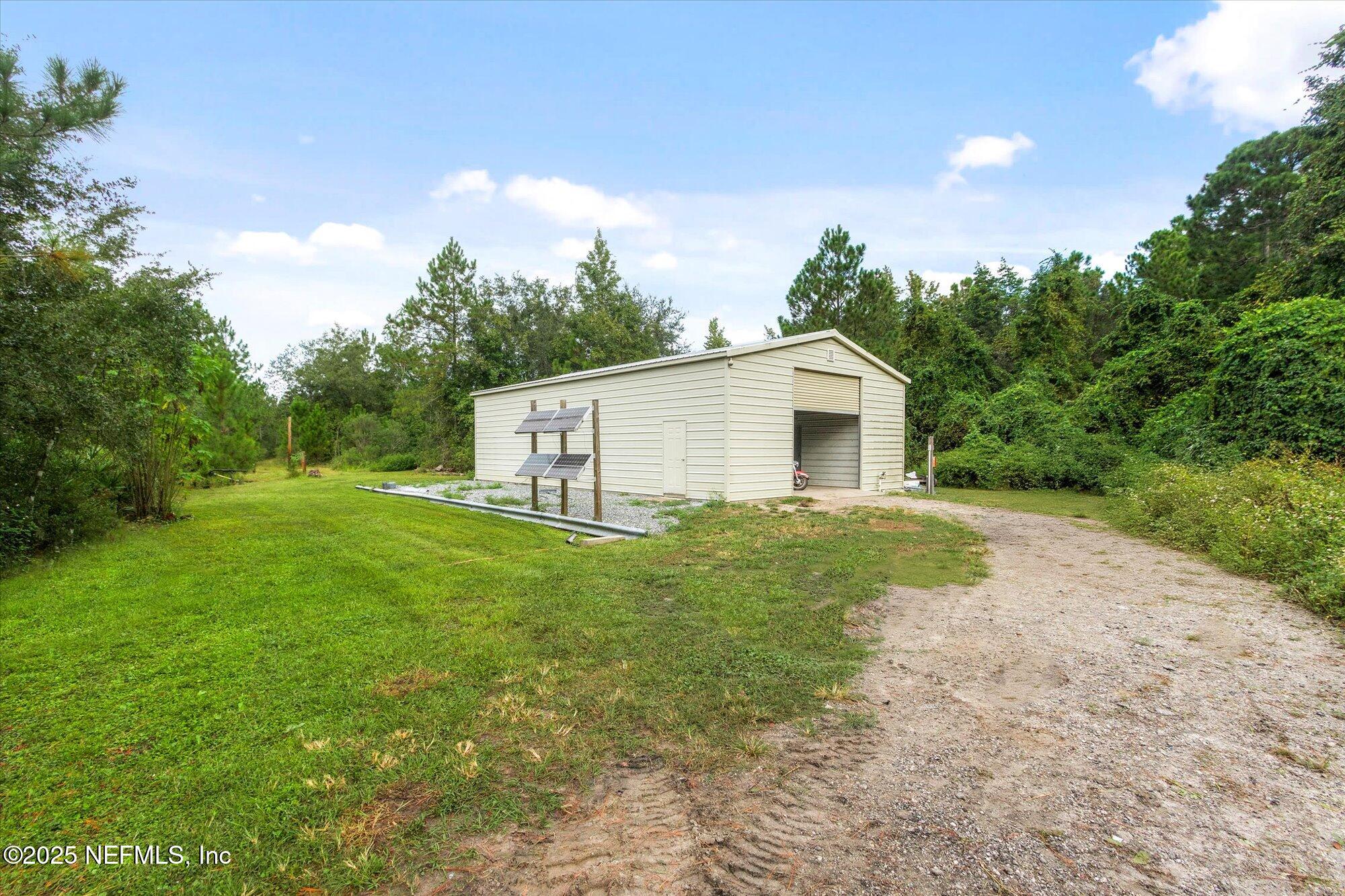 220 EAGLE CREEK Road