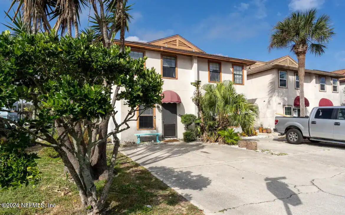 Jacksonville Beach, FL home for sale located at 2184 2nd Street S, Jacksonville Beach, FL 32250