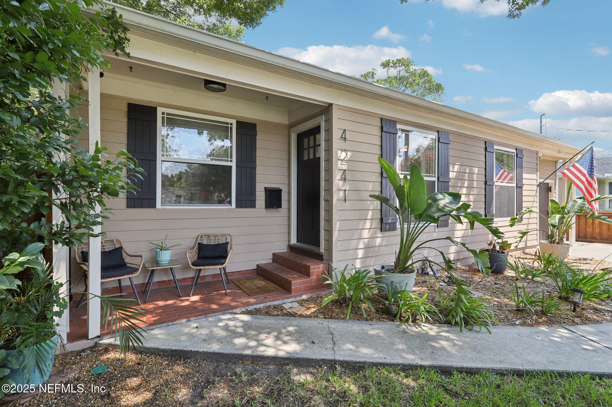 4241 LEXINGTON Avenue