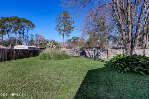 A home in Middleburg