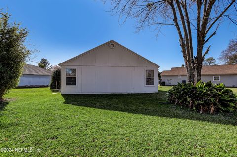 A home in Middleburg