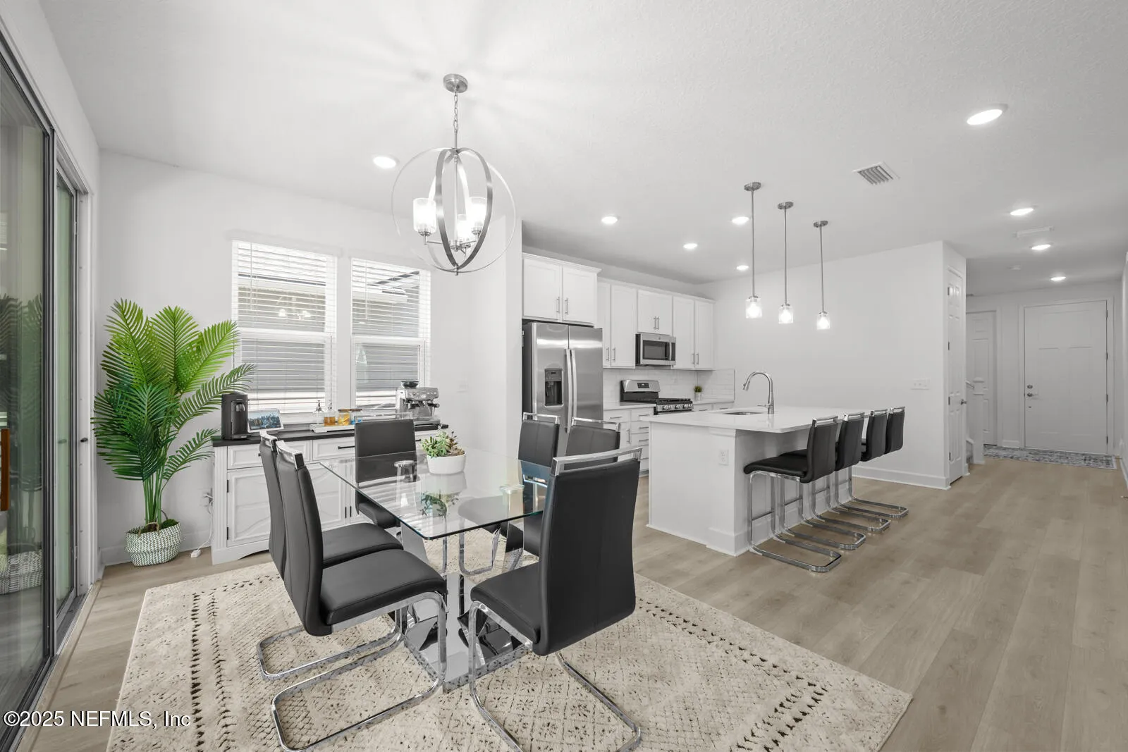 Yulee, Florida 32097, United States, 5 Bedrooms Bedrooms, ,3 BathroomsBathrooms,Residential,Active,242076