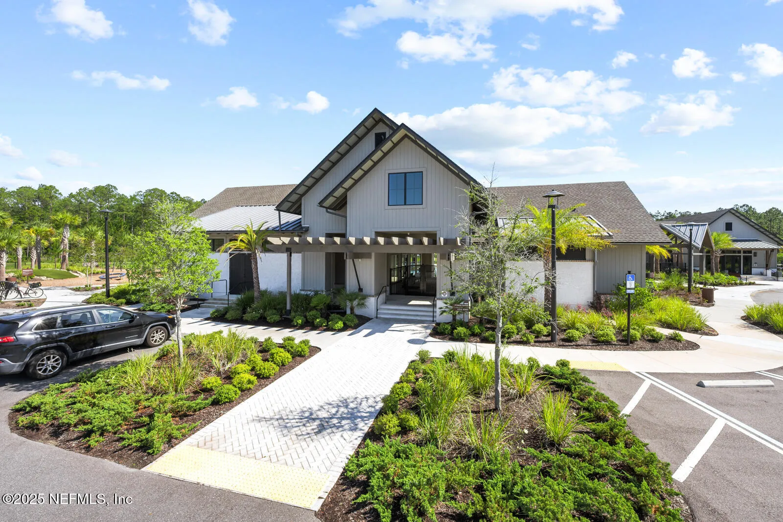 Yulee, Florida 32097, United States, 5 Bedrooms Bedrooms, ,3 BathroomsBathrooms,Residential,Active,242076