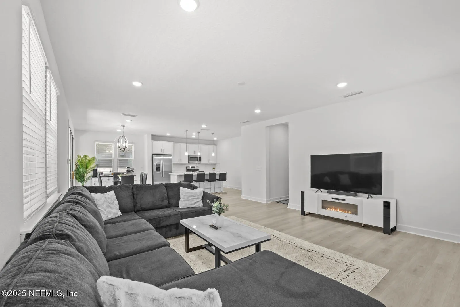 Yulee, Florida 32097, United States, 5 Bedrooms Bedrooms, ,3 BathroomsBathrooms,Residential,Active,242076