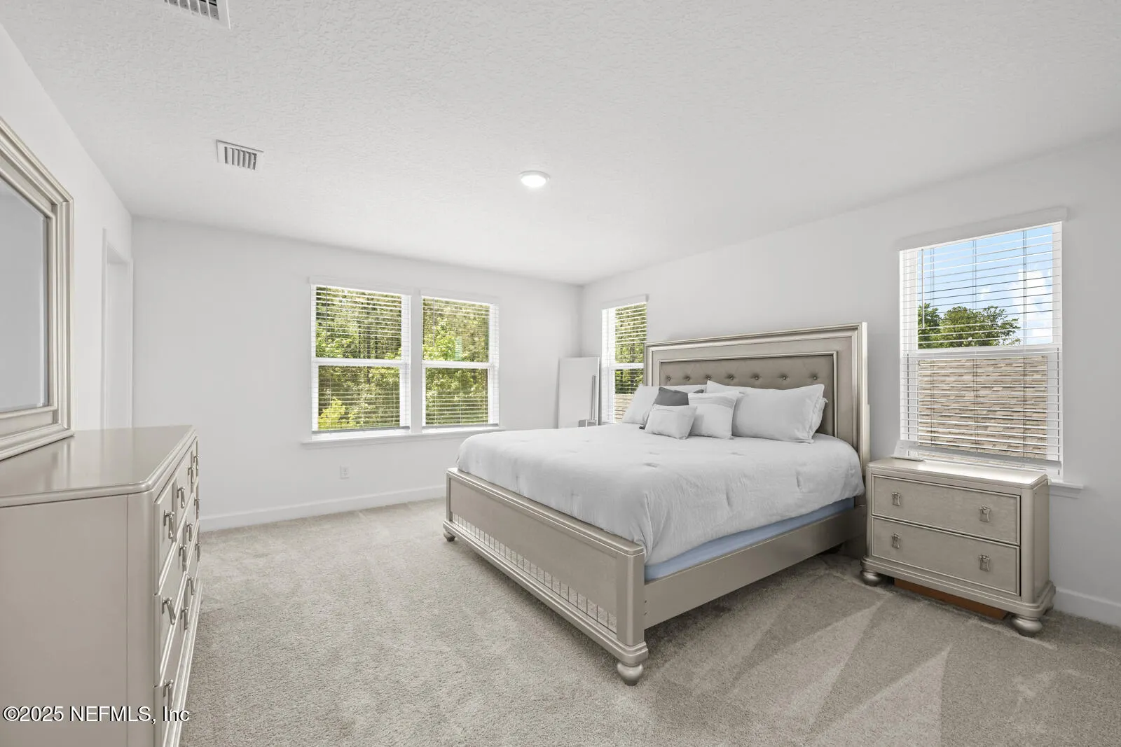 Yulee, Florida 32097, United States, 5 Bedrooms Bedrooms, ,3 BathroomsBathrooms,Residential,Active,242076