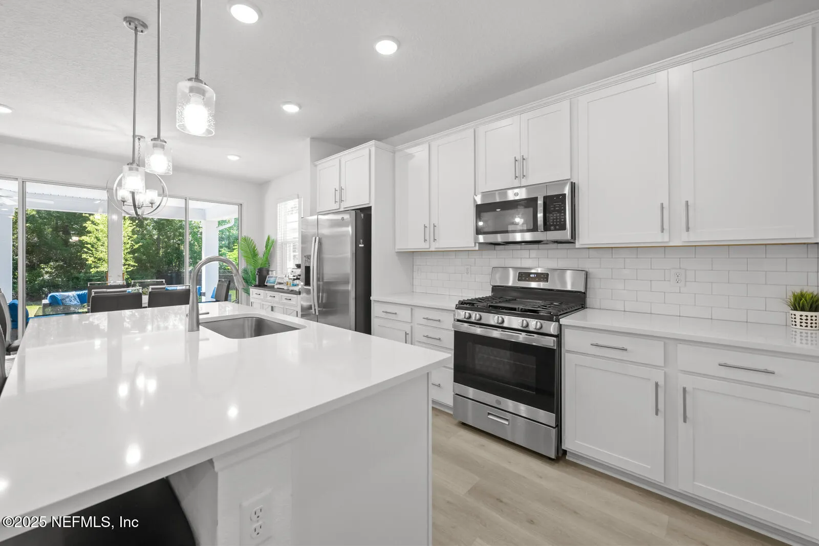 Yulee, Florida 32097, United States, 5 Bedrooms Bedrooms, ,3 BathroomsBathrooms,Residential,Active,242076