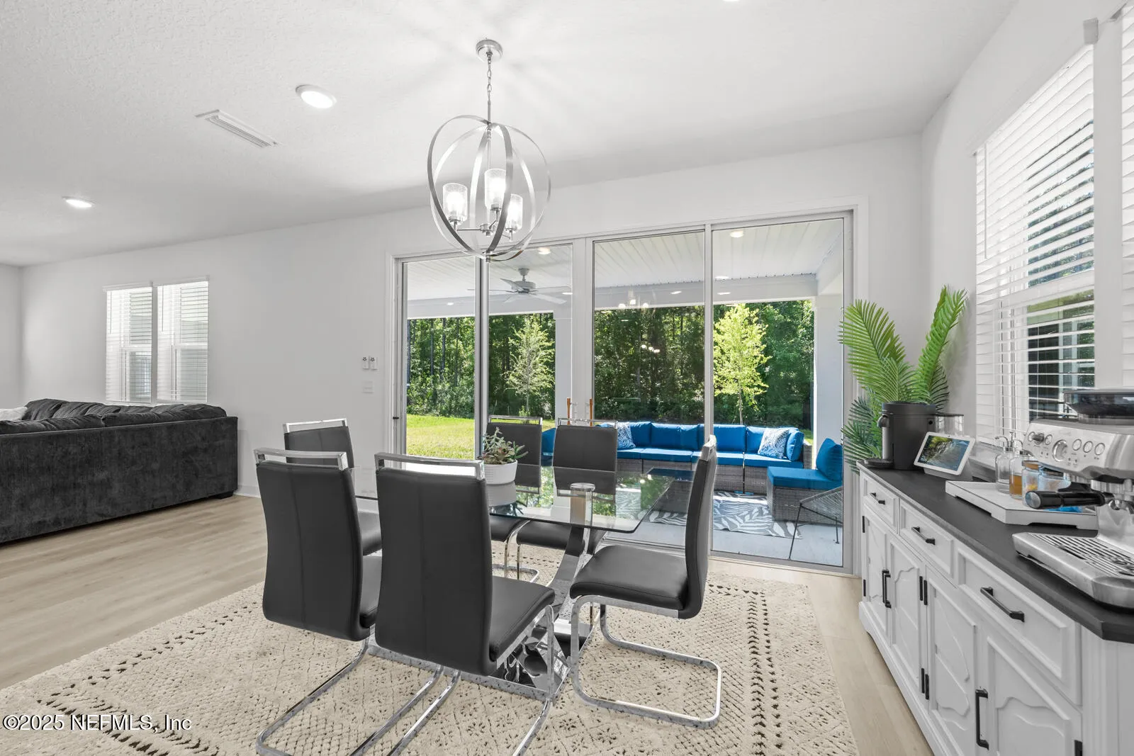 Yulee, Florida 32097, United States, 5 Bedrooms Bedrooms, ,3 BathroomsBathrooms,Residential,Active,242076