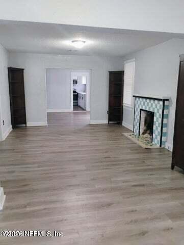 1410 W 12TH Street