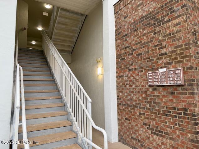 11251 CAMPFIELD Drive 1208