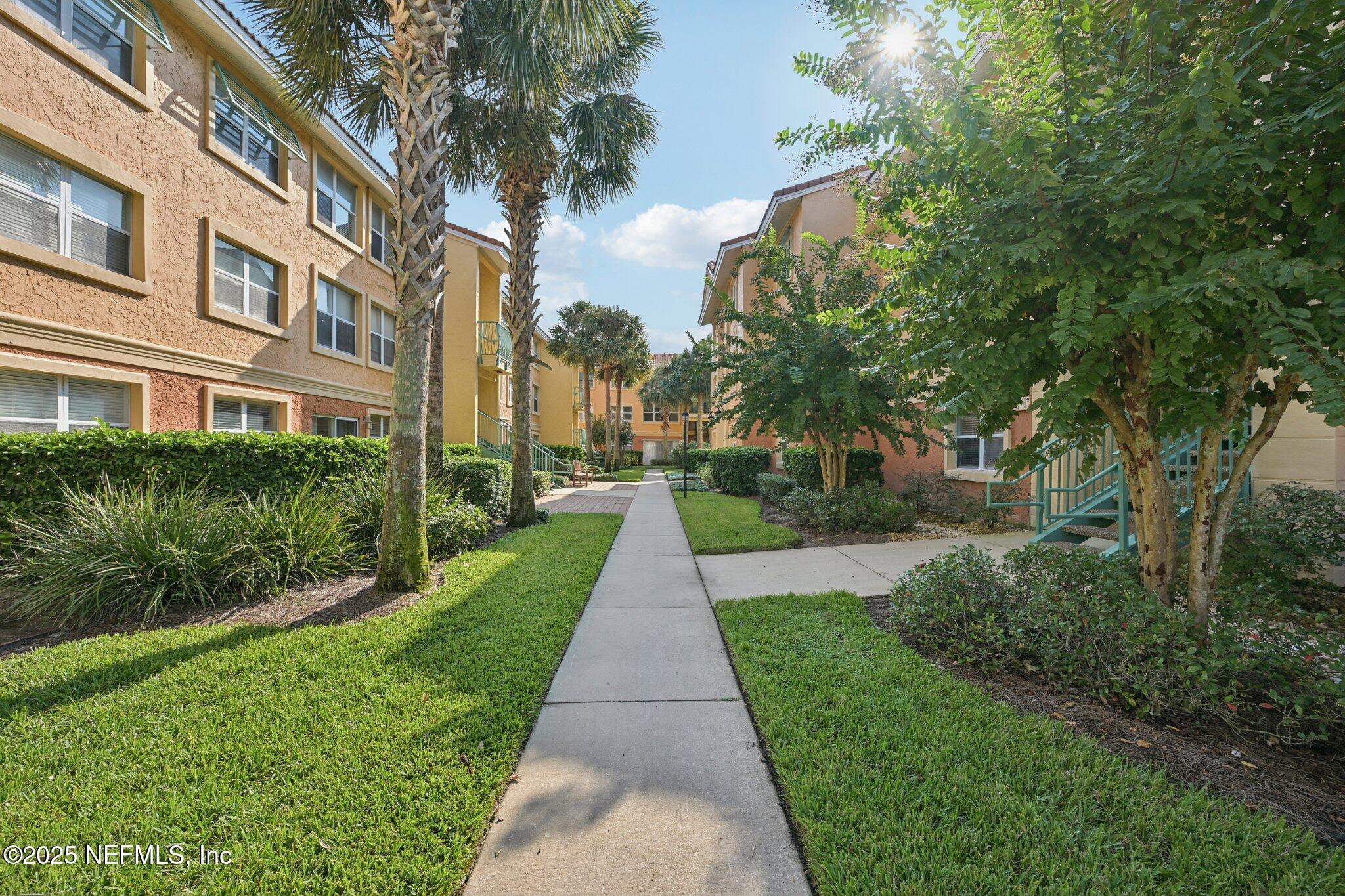 202 LAGUNA VILLAS Boulevard B24