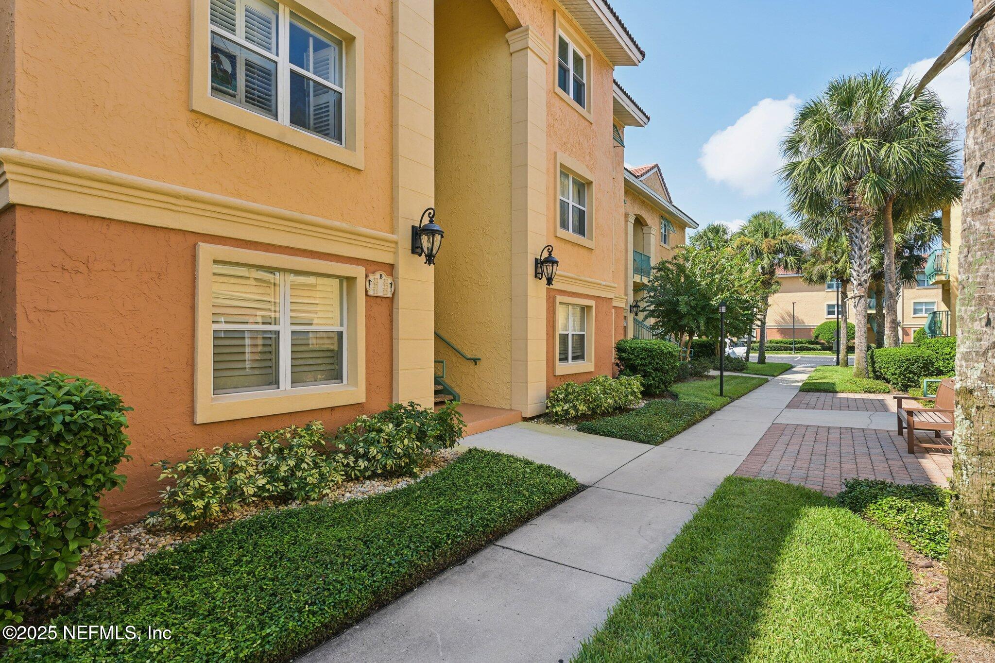 202 LAGUNA VILLAS Boulevard B24