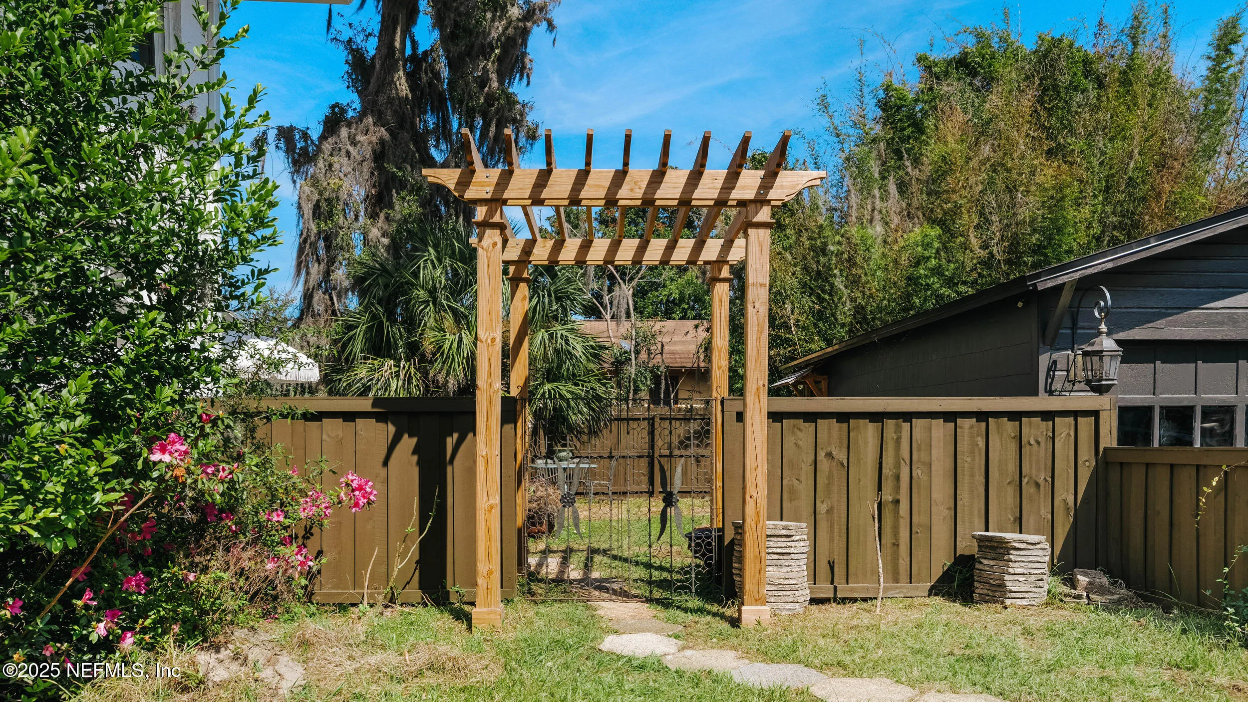 Jacksonville, Florida 32205, United States, 3 Bedrooms Bedrooms, ,2 BathroomsBathrooms,Residential,Active,80260