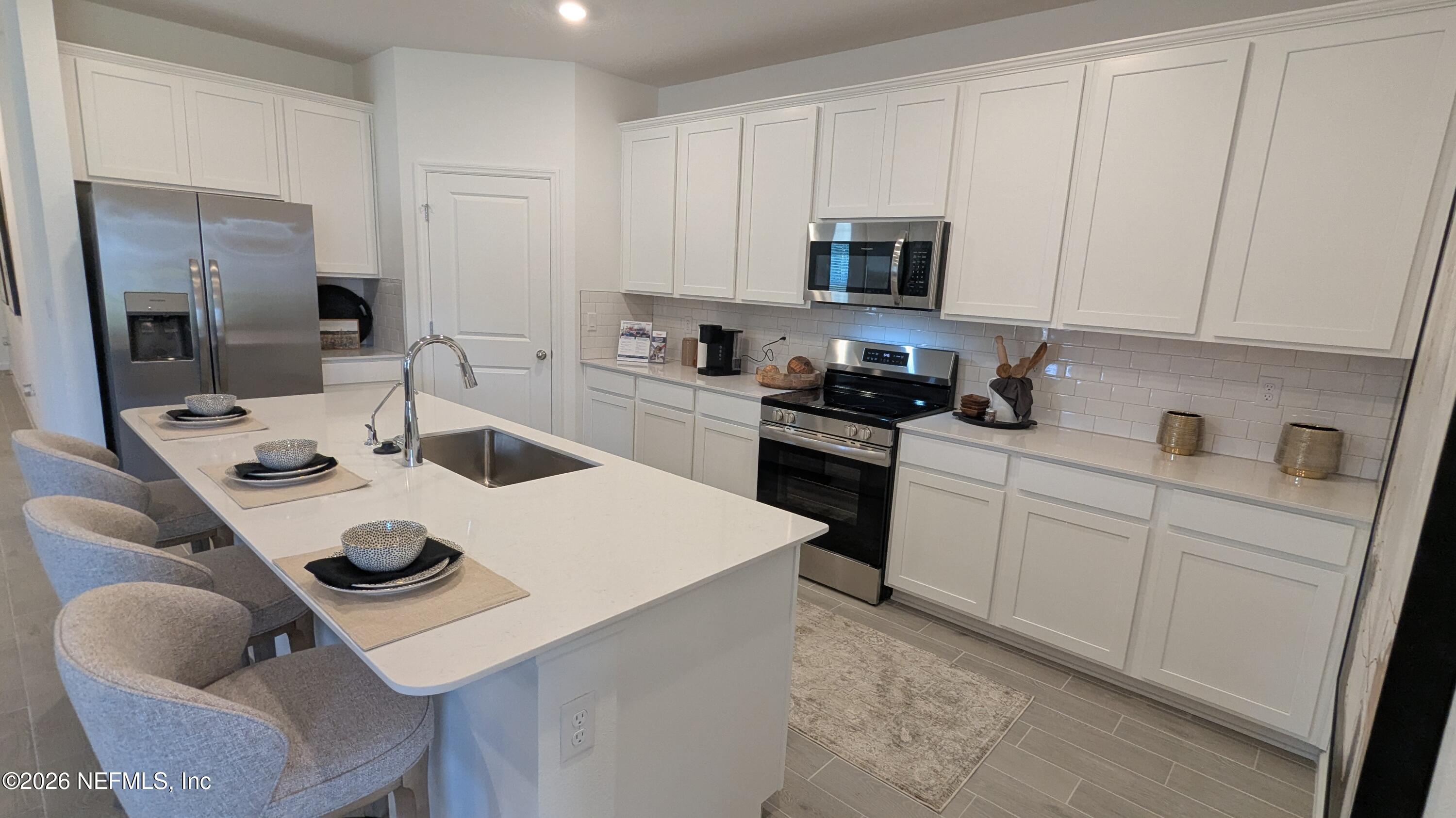 15615 THOMAS CREEK Way