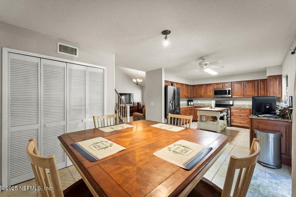 2438 SYLVAN CHASE Drive