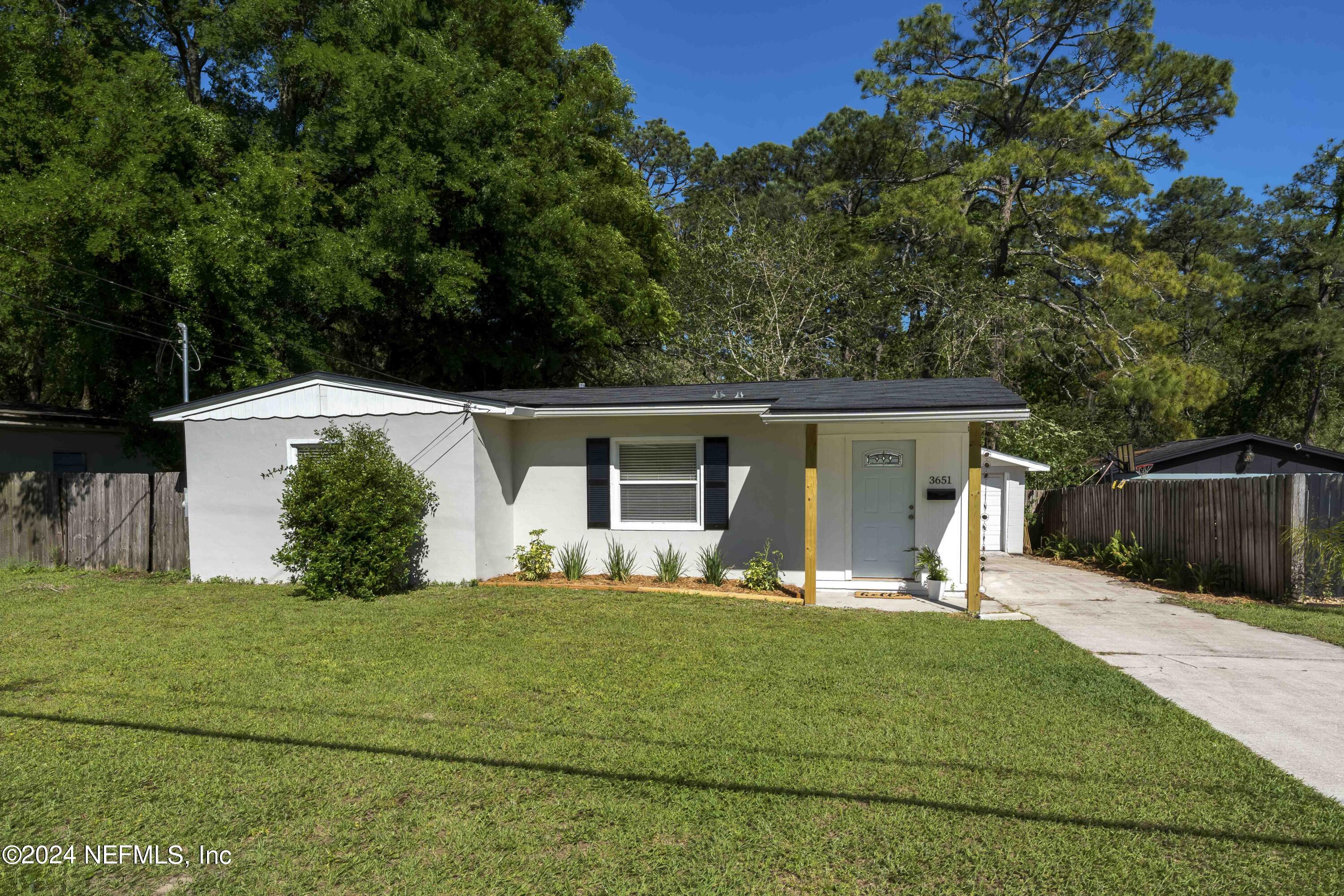 Jacksonville, FL home for sale located at 3651 Peach Drive, Jacksonville, FL 32246