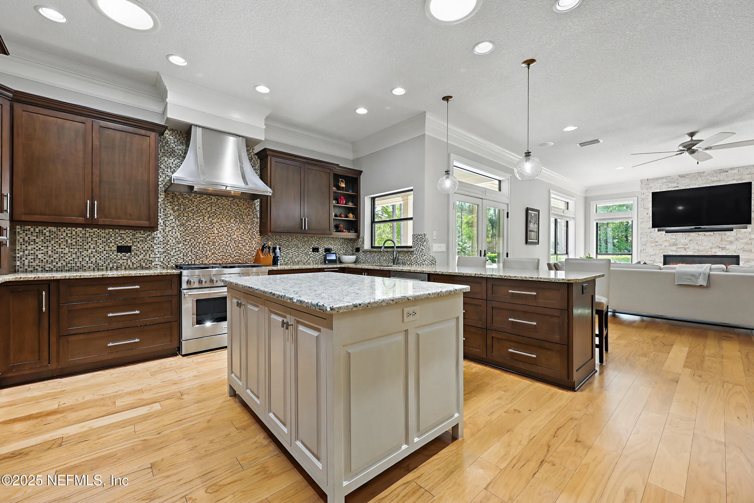 Ponte Vedra Beach, Florida 32082, United States, 4 Bedrooms Bedrooms, ,3 BathroomsBathrooms,Residential,Pending,101510