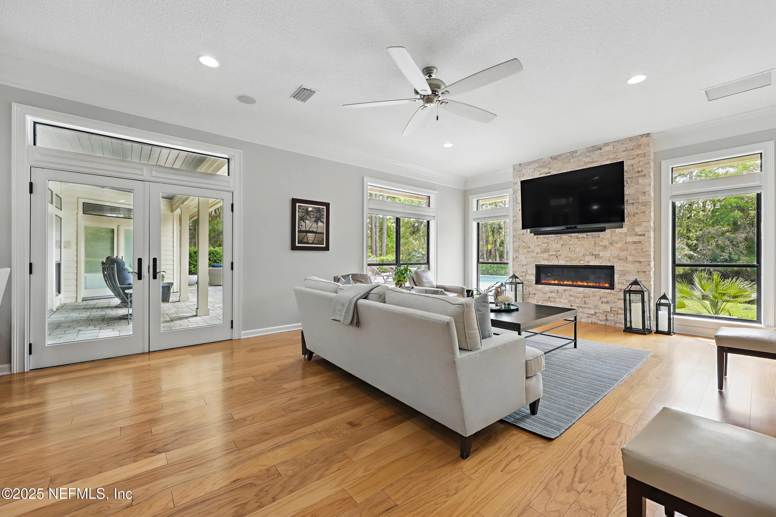 Ponte Vedra Beach, Florida 32082, United States, 4 Bedrooms Bedrooms, ,3 BathroomsBathrooms,Residential,Pending,101510